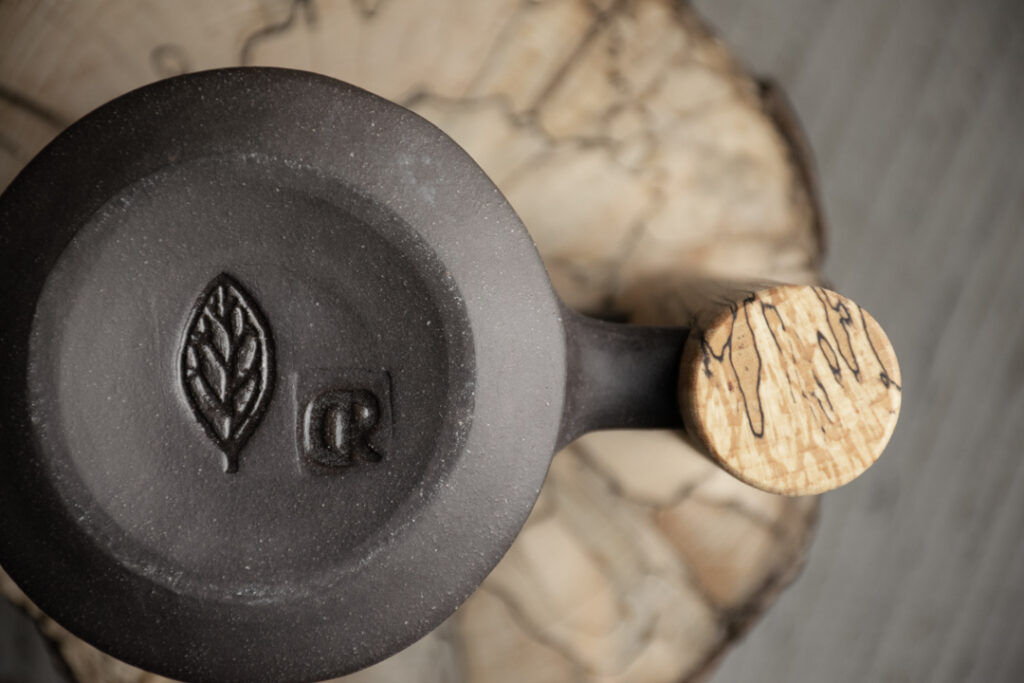 Spalting wood, ceramic pottery and clay